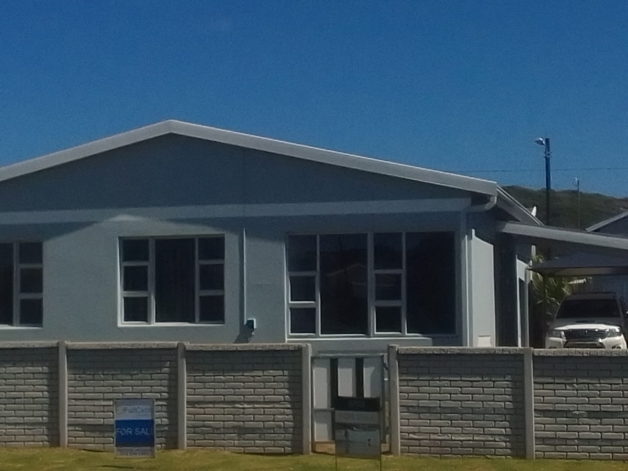 To Let 3 Bedroom Property for Rent in Kidds Beach Eastern Cape